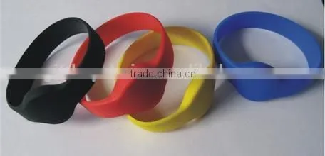 Ricon Sovenir Wristband of Logo Debossed Rfid Silicone Items