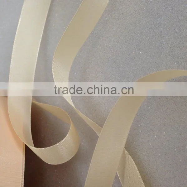Stylish Label Fabric for Clothing Accessories, 100% Polyester Satin Ribbon With Plain Woven Feature photo-3