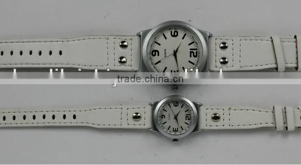 Elegance Charm Leisure Sport Casual Promotional Numeral Leatheroid Watches for Both Men and Women