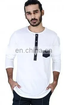 V-neck Pocket T-shirt photo-2