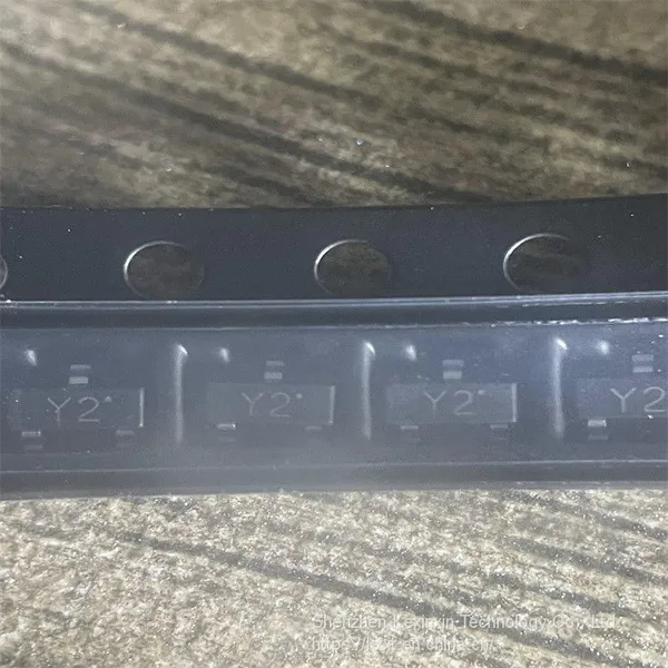 ASS8550-L-HF Compchip Technology Bipolar Transistors - BJT AUTOMOTIVE TRANS GEN PURP PNP 40V 1.5A 0.3W SOT-23 photo-2