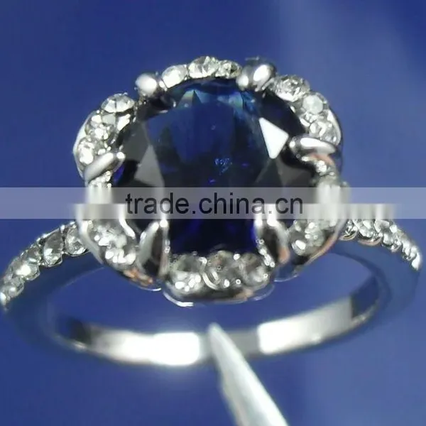 Luxury White Gold Plated Light Blue Zircon And Rhinestones Engagement Ring For Women photo-3