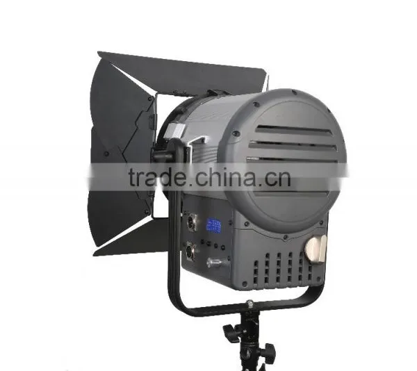 Menik SR-2000B 200W Focus and Color Temperature Adjustable Fresnel Lens LED Spotlight photo-6