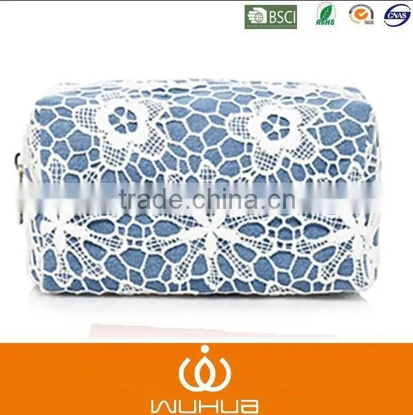 Chicest Travel Necessary Floral Crochet Cosmetic Case to Storage for Makeup Brushes