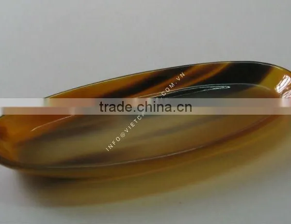 Buffalo Horn Plate