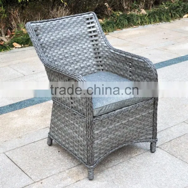 New Outdoor PE Plastic Rattan Material Dinner Table Set photo-2