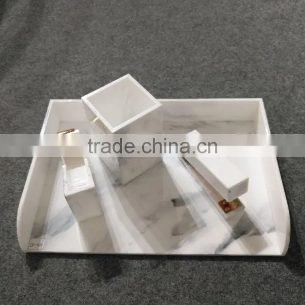 Manufacture New Acrylic Sheet Stapler 4pcs Sets Office /school Acrylic Stapler Files Tray Pen Holder Tape Holder 4pcs Sets photo-2