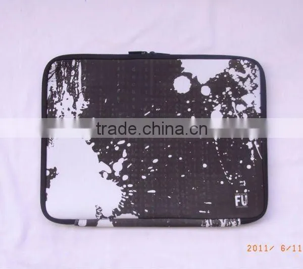 Black and White 3mm Neoprene Laptop Sleeve