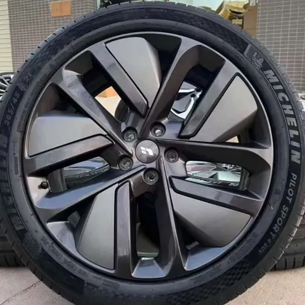 Li L9 Wheels With Tires photo-2
