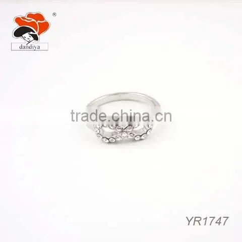 Valuable Infinity Symbol Rhinestone Wedding Rings Stand For Eternal Love