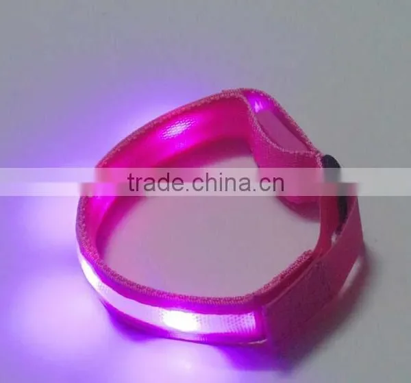2016 Hot Selling Glowing LED Flashing LED Bangles & Glowing LED Bracelets photo-5