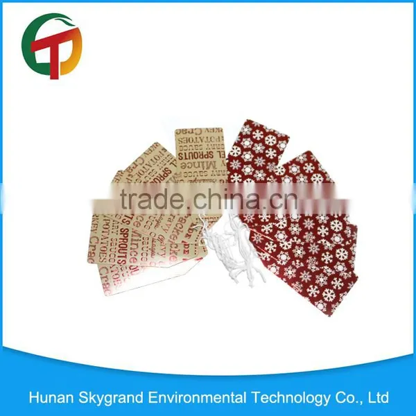 Die-cutting Christmas Gift Paper Tags