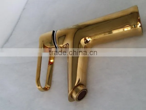 Stainless Steel Titanium Nitride Gold Imitation Plating PVD Equipment photo-5