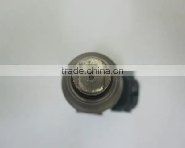 Low Price Fuel Injector For Toyota Lexus LS400 OEM 23209-50020 photo-4