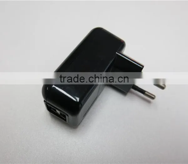 International Universal Travel Adapter 5V 2A Dual USB Power Adapter photo-2