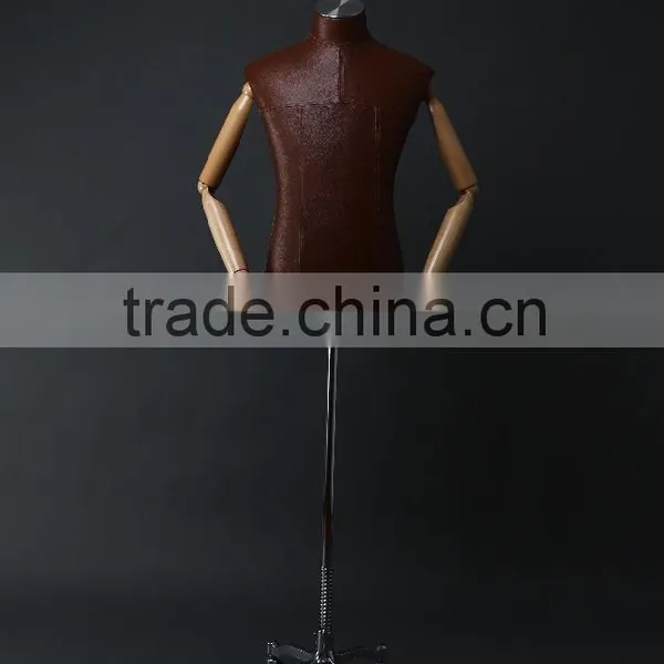 Woods Mannequin photo-3