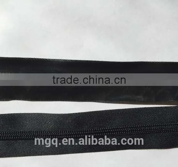 8# Waterproof Zippers Black Separating Nylon Zippers for Clothes Bag