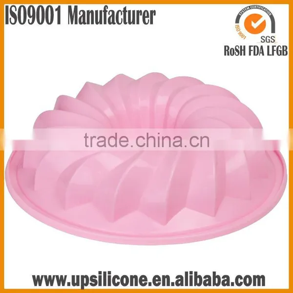 BPA Free Food Grade Silicone Fluted Mold Bunt Pan- Silicone Cake Mould Toast Microwave Oven Bakeware Mold Bundt Cake Pan Bread photo-3