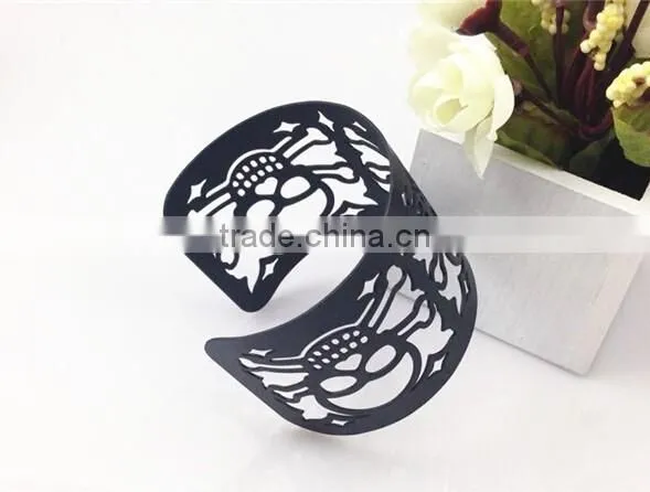 New Product Antique Hollowed Skull Bangle Jewelry Designs for Women photo-2