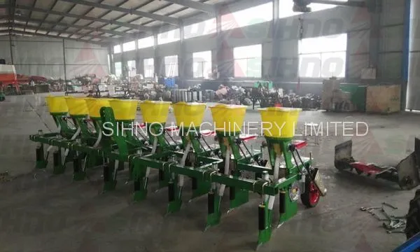 4 Rows Tractor Traction Corn Seeder +86-18006107858 photo-3