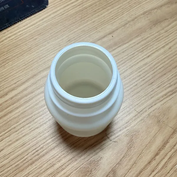 Blow Molding Service for PP Bottles – 1*8 Cavity Tooling, 300K Shots, Free Design Consultation, Jiangsu China