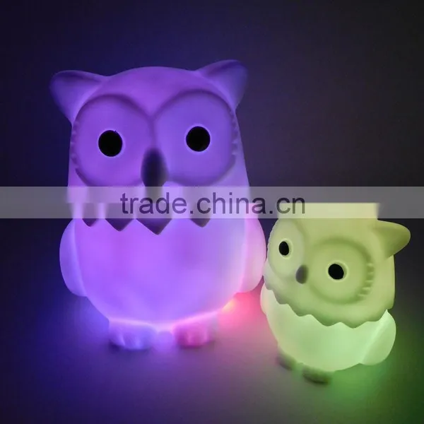 2015 New Design Roto Casting Vynil Owl Anime Figure Led Light Toys photo-4