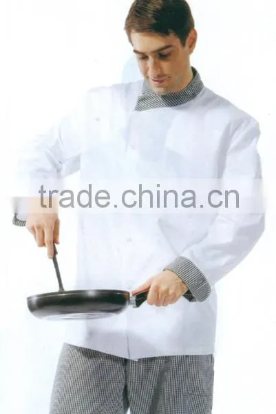Breathable Cotton/poly 215gsm Chef Cooking Uniform With Pockets Made in China