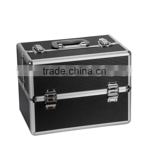 Aluminum Cosmetic Train Case