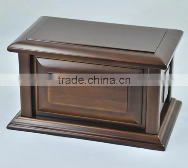 Wood Urn photo-4