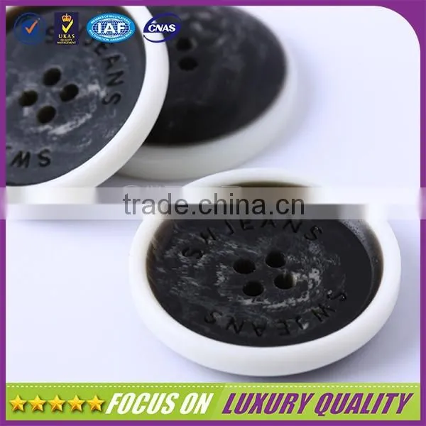White Circle Decoration With Bufflo Horn Button for Coat photo-3