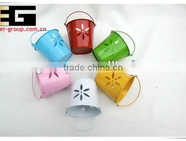 Zinc With Handle Hollow Flower Planter photo-2