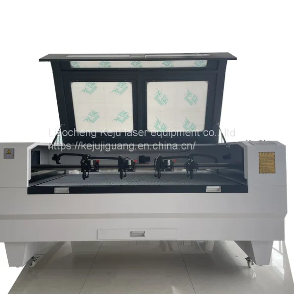 Full-automatic Patrol Non-woven Fabric Cutting Machine Sofa Car Mat Box Clothing Leather Cloth Laser Cutting Machine