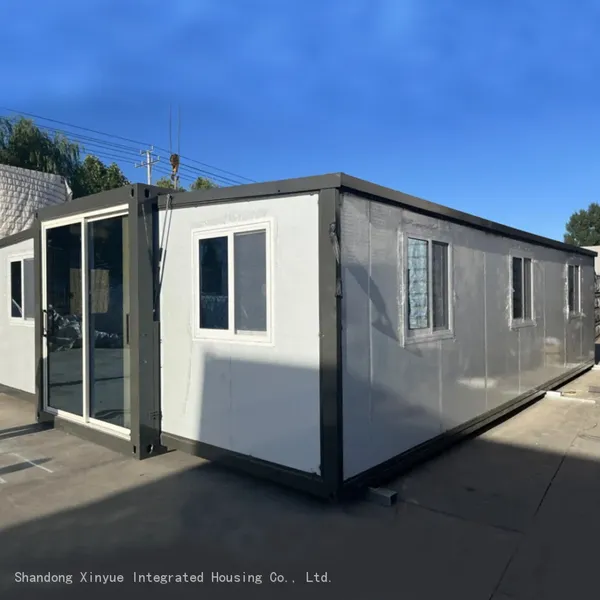 Luxury Oem Factory Low Price 2025 Extended Container House Expandable Prefab Living 20ft 40ft With 3 Bedrooms photo-3