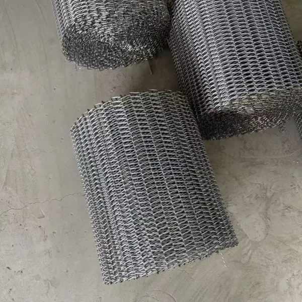 Longen Stainless Steel Honeycomb Mesh Belt Welded Construction Heat Resistant Corrosion Resistant for Food Baking Cooling photo-4