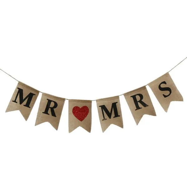 Ningbo PartyKing 6pcs Romantic MR MRS Letter Love Heart Triangle Garland Wedding Banner Bunting Flag for Wedding Party Home Decorations