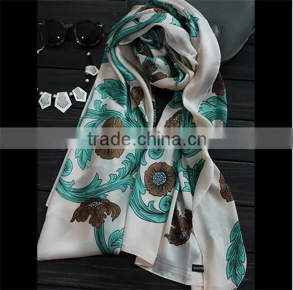 Wholesale Fashion Women Square Neck Silk Scarf photo-2
