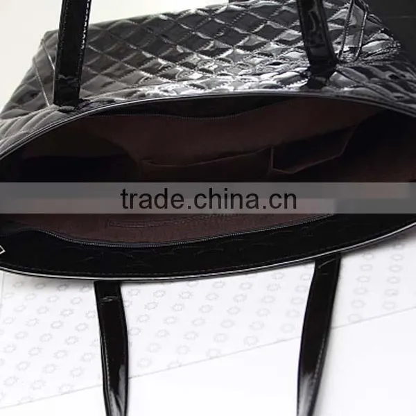 Pretty Big Style PU Women Chic Bag Popular in Europe and America photo-3