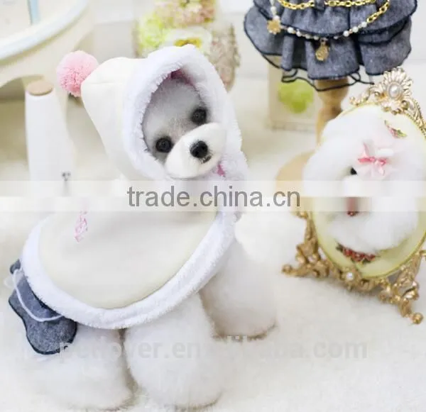 Hot Wholesale Dog Clothes Cloak Style Winter Pets Accessories Products