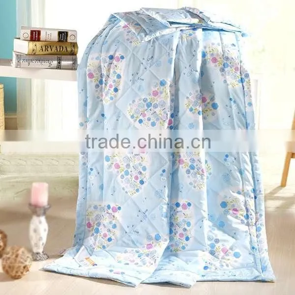 2016 Classical Design King Size Lightweight Quilt Cover Set photo-4