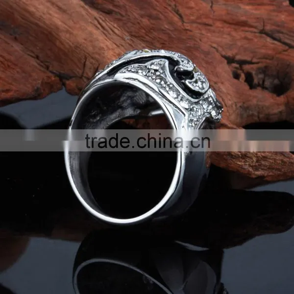 Mens Diamond/ Natural Ruby Skull Wedding Ring photo-3