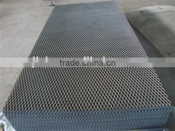 Aluminum Alloy Perforated Mesh Panels Making Machine photo-4