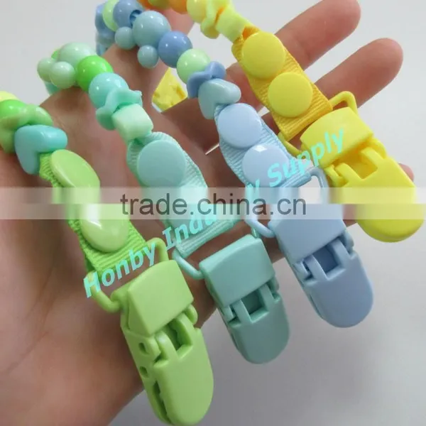 New Designed ABS Bead Resin Baby Pacifier Clip photo-3
