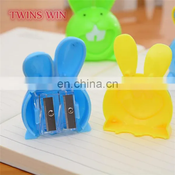 2018 New China School School Stationery Items List Promotional High Quality Safety Convenience Mouse Shaped Knife Sharpener photo-4