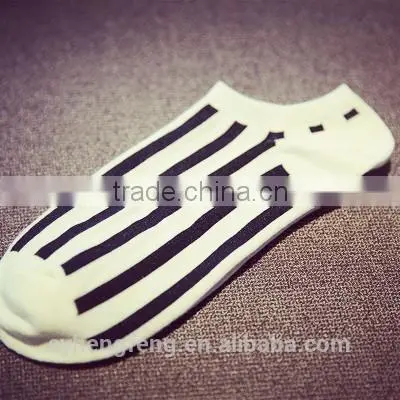 2015 Hot Style Wholesale Fashion Man Socks Stripe Socks photo-2
