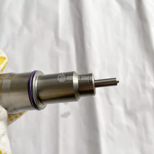 Factory Wholesale Euro III Truck Fuel Injector 33800-84830 BEBE4D21001 photo-2
