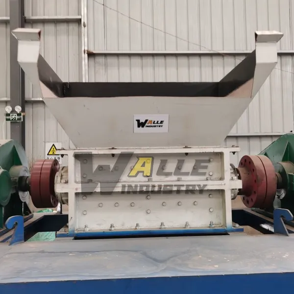 New Style Waste Wee Scrap Tires Plastic Double Shaft Shredder Industrial Aluminum Can Twin Shaft Shredder Machine photo-4