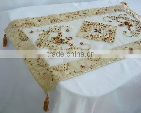Table Runner