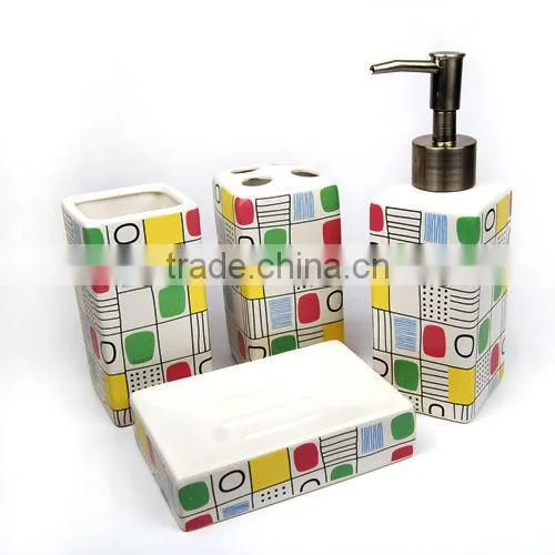 Fashion Square Ceramic Bathroom Accessories Set photo-2