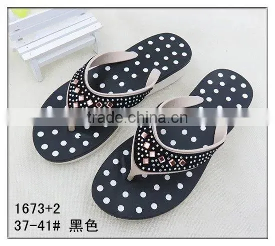Fashion New Design Flip-flop photo-4