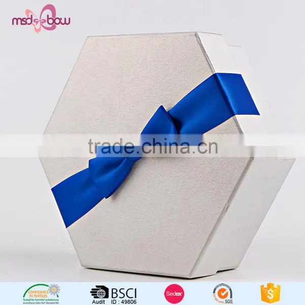 Handmade Ribbon Bow for Gift Box Packing photo-2